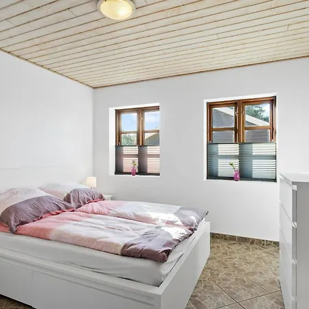 Gorgeous In With Wifi