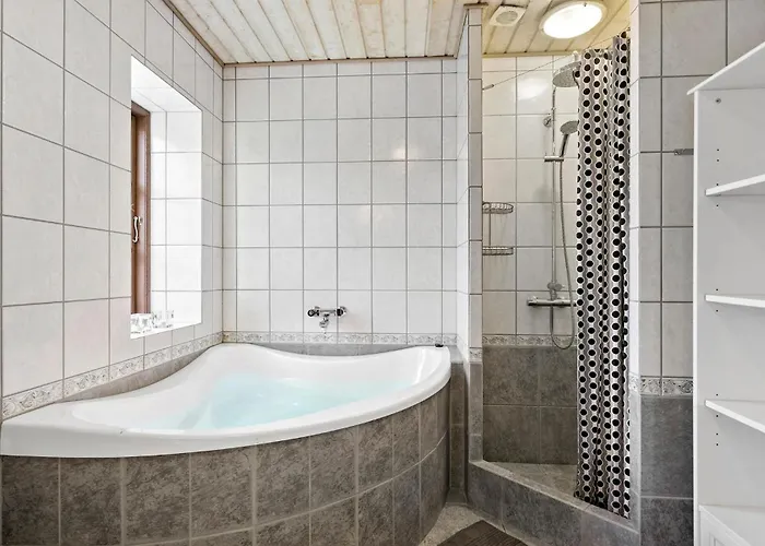 Gorgeous In With Wifi Casa vacanze Rudkøbing